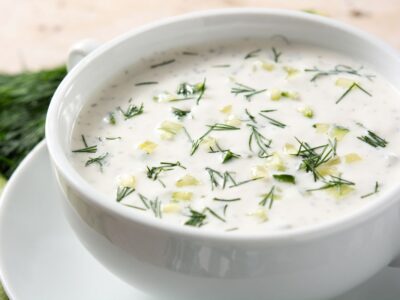 Tarator - cold yoghurt soup with cucumbers