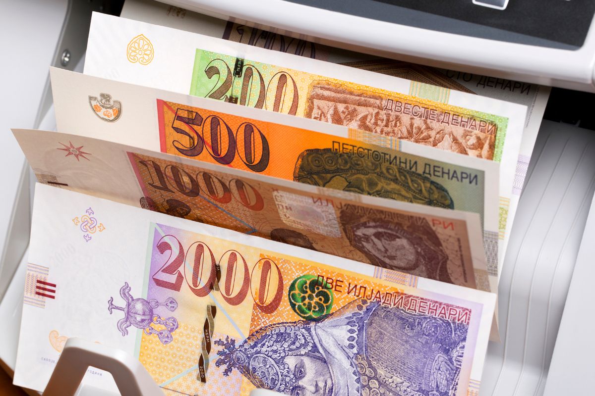 Macedonian denar banknotes